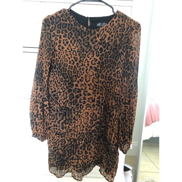 Zara Leopard Print Pleated Playsuit - Picture 3 of 5